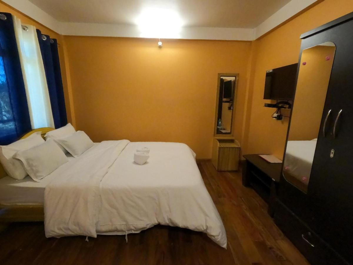 Aurora Guest House Shillong Exterior photo