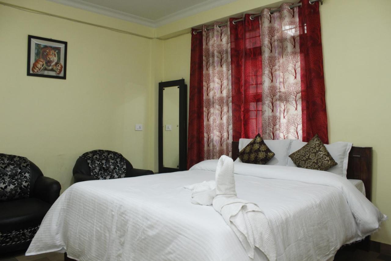Aurora Guest House Shillong Exterior photo